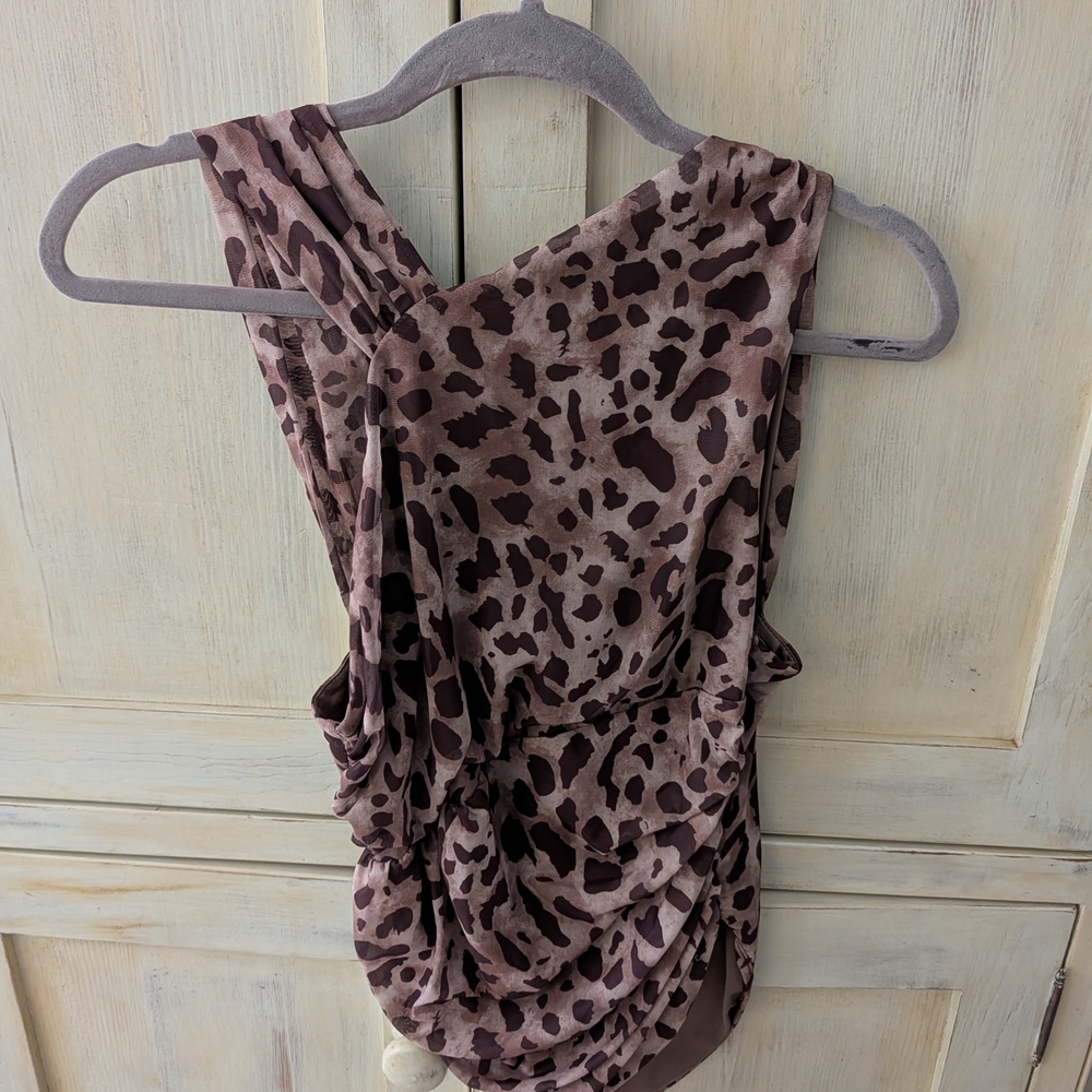 Leopard Print Sleeveless Top